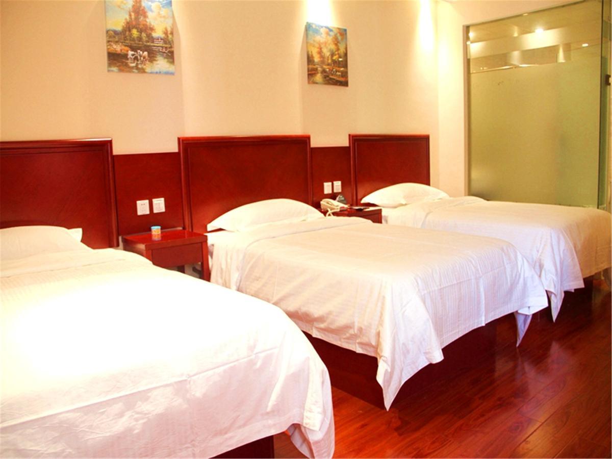 Greentree Inn Zhengzhou Xinzheng City Longhu Town Xiangyun Road Express Hotel Exterior foto