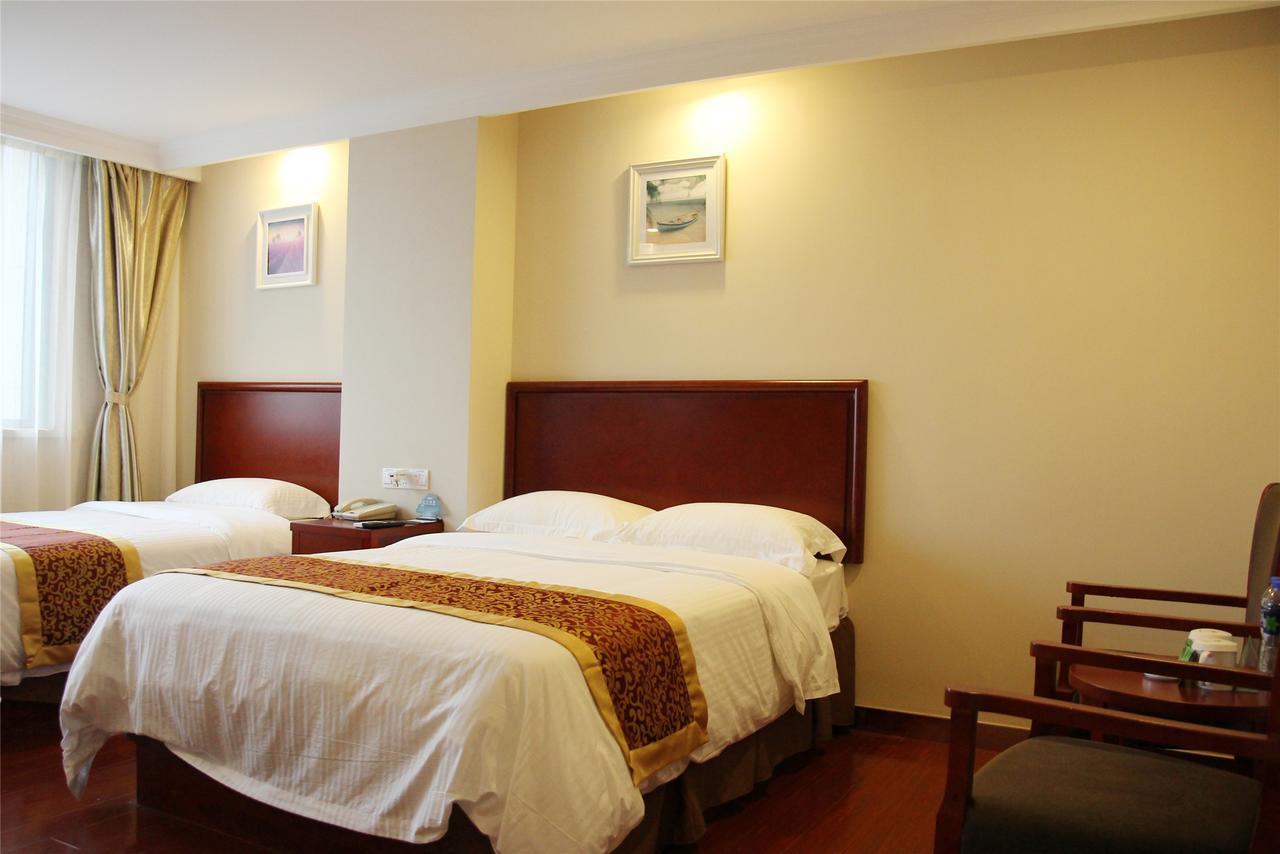 Greentree Inn Zhengzhou Xinzheng City Longhu Town Xiangyun Road Express Hotel Exterior foto