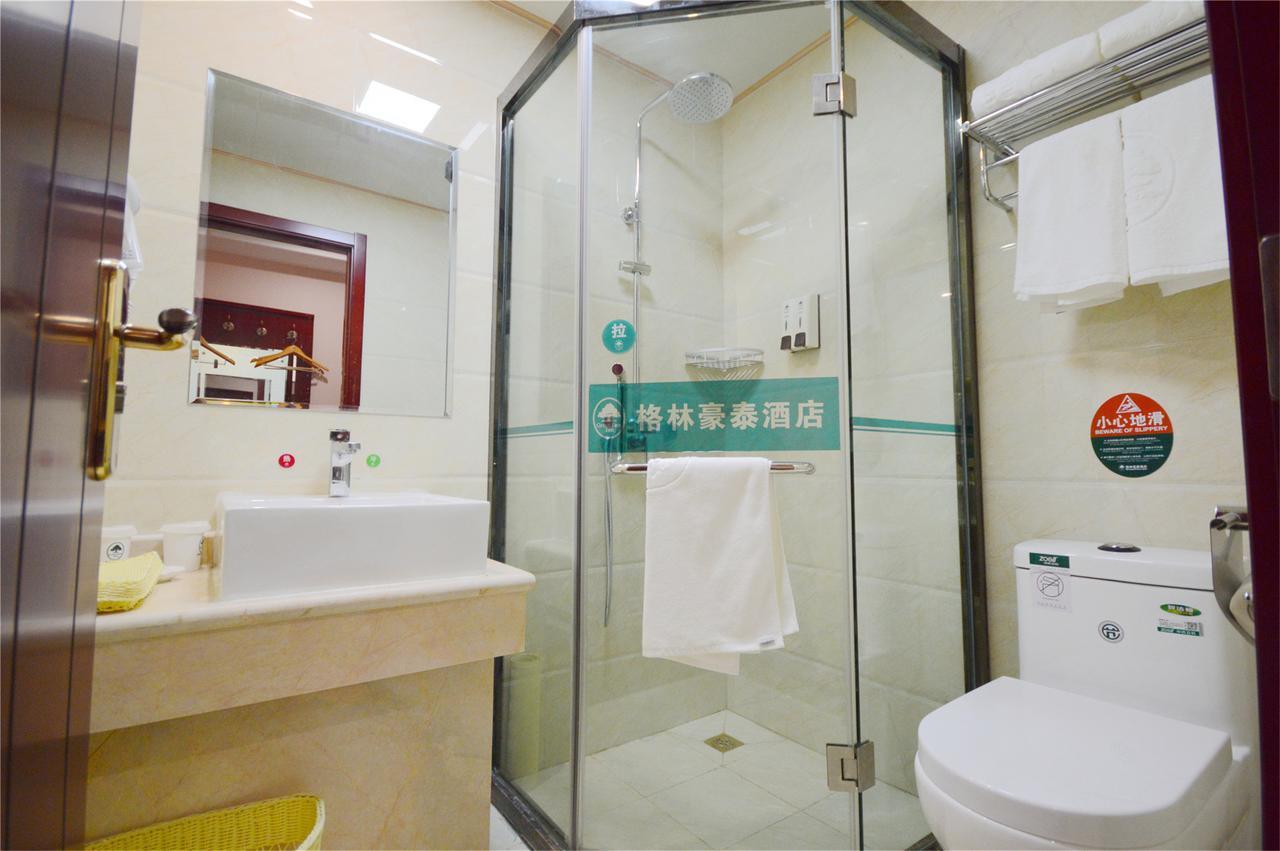 Greentree Inn Zhengzhou Xinzheng City Longhu Town Xiangyun Road Express Hotel Exterior foto